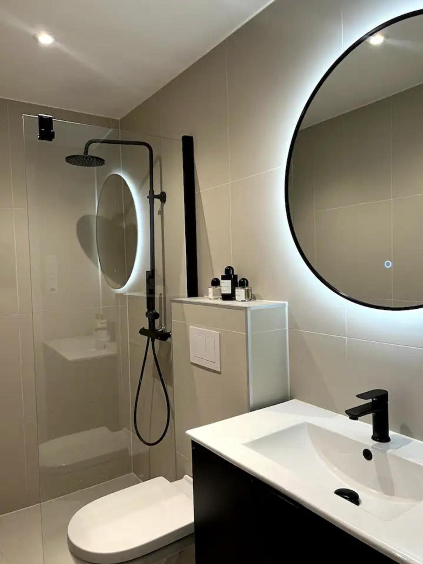 Beautiful And Cosy Apartment Kristiansand Esterno foto